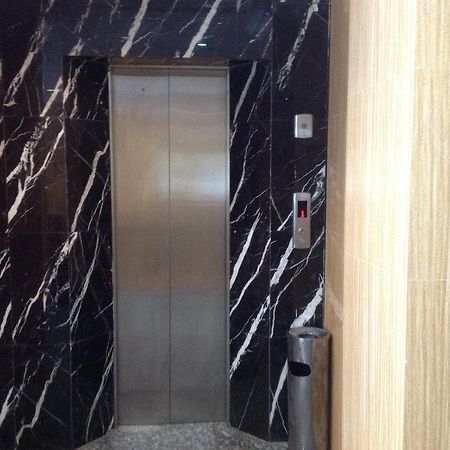Lai Lai Mutiara Hotel Batam Bagian luar foto