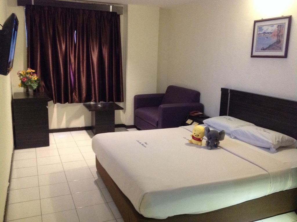Lai Lai Mutiara Hotel Batam Bagian luar foto