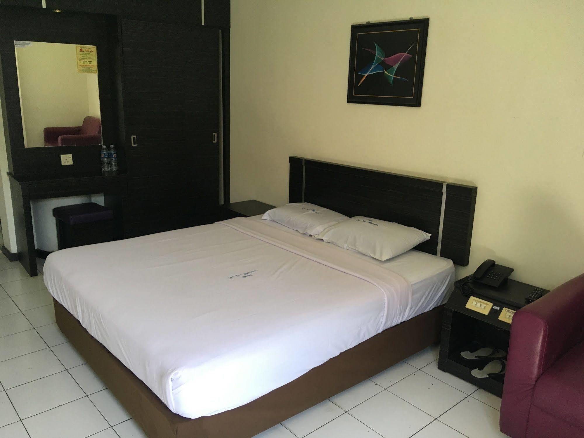 Lai Lai Mutiara Hotel Batam Bagian luar foto