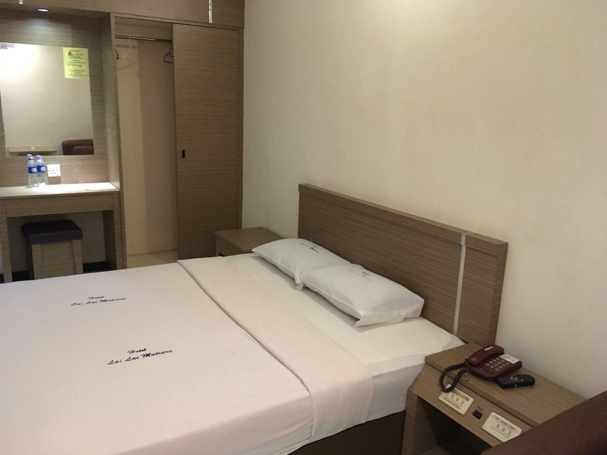 Lai Lai Mutiara Hotel Batam Bagian luar foto
